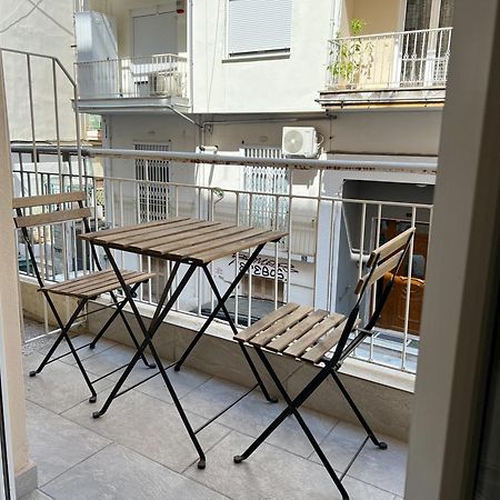 P Deluxe Suites 7 Thessaloniki Buitenkant foto