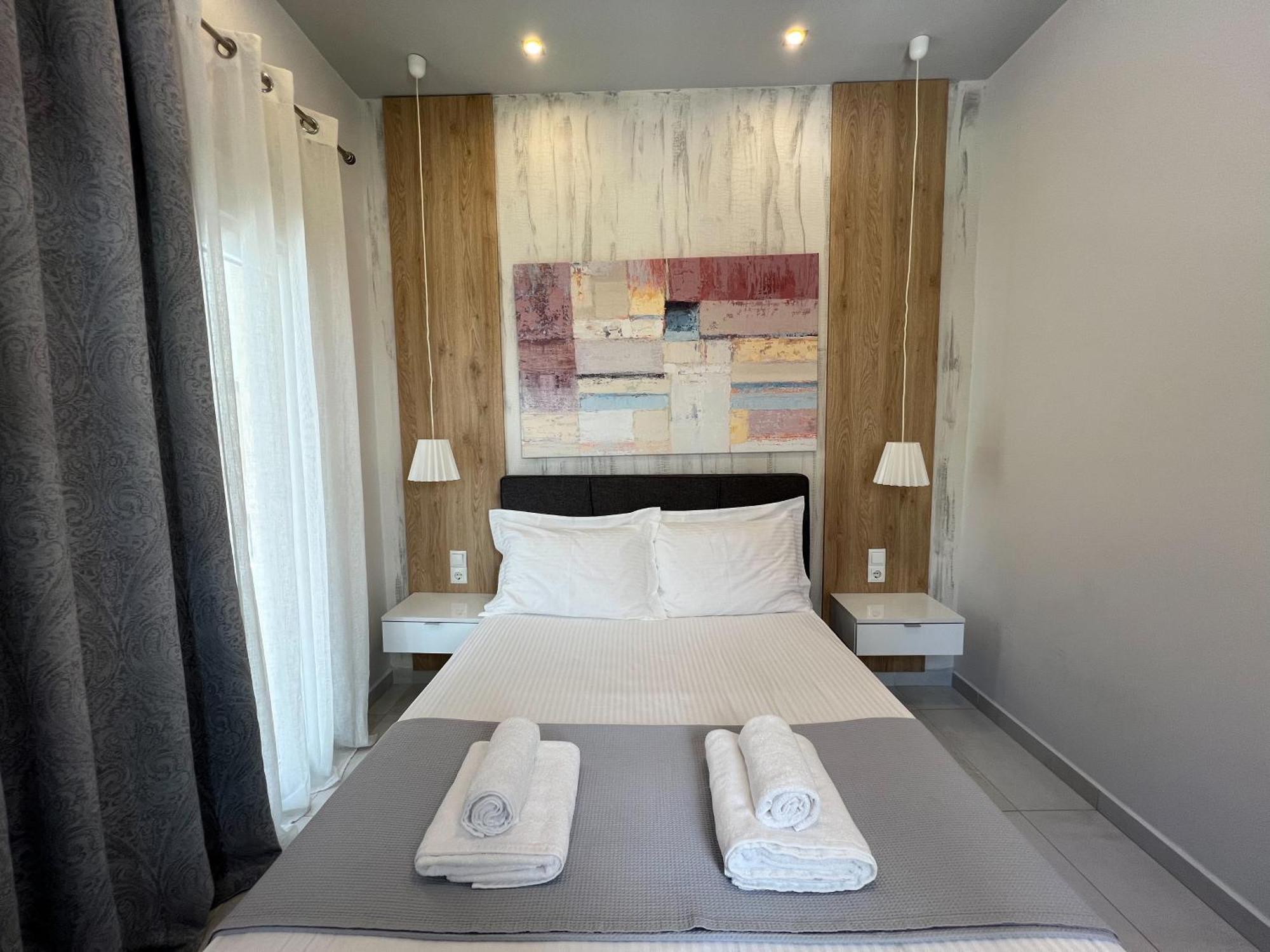 P Deluxe Suites 7 Thessaloniki Buitenkant foto